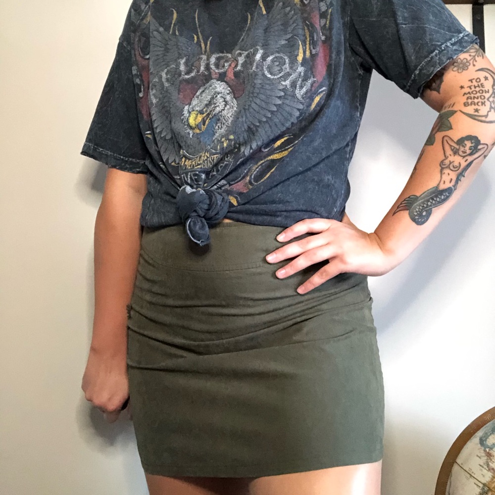 Express Bleus | Olive Mini Skirt